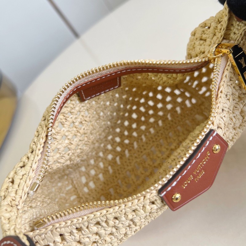 LV Hill Pochette