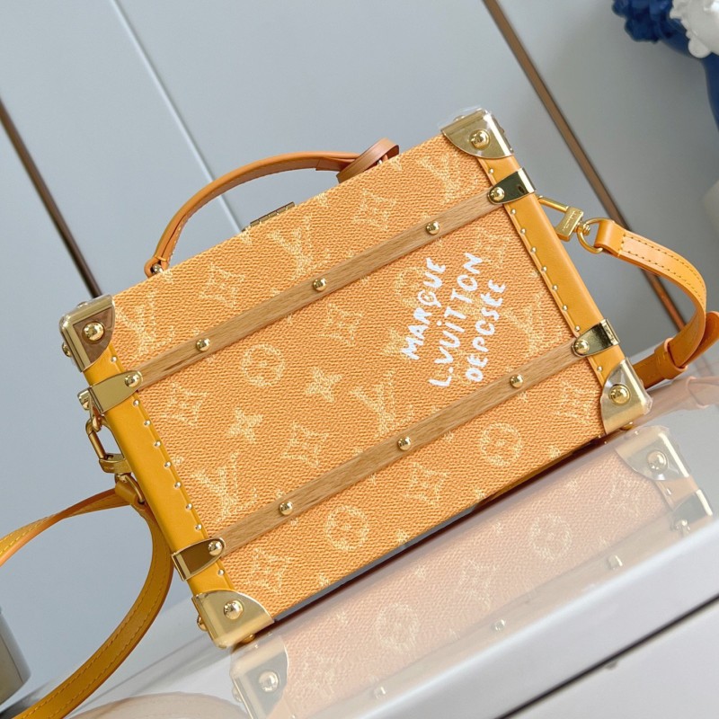 LV Handle Trunk