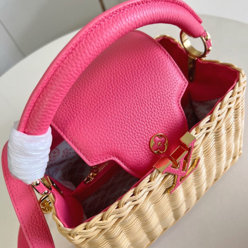 LV Capucines 