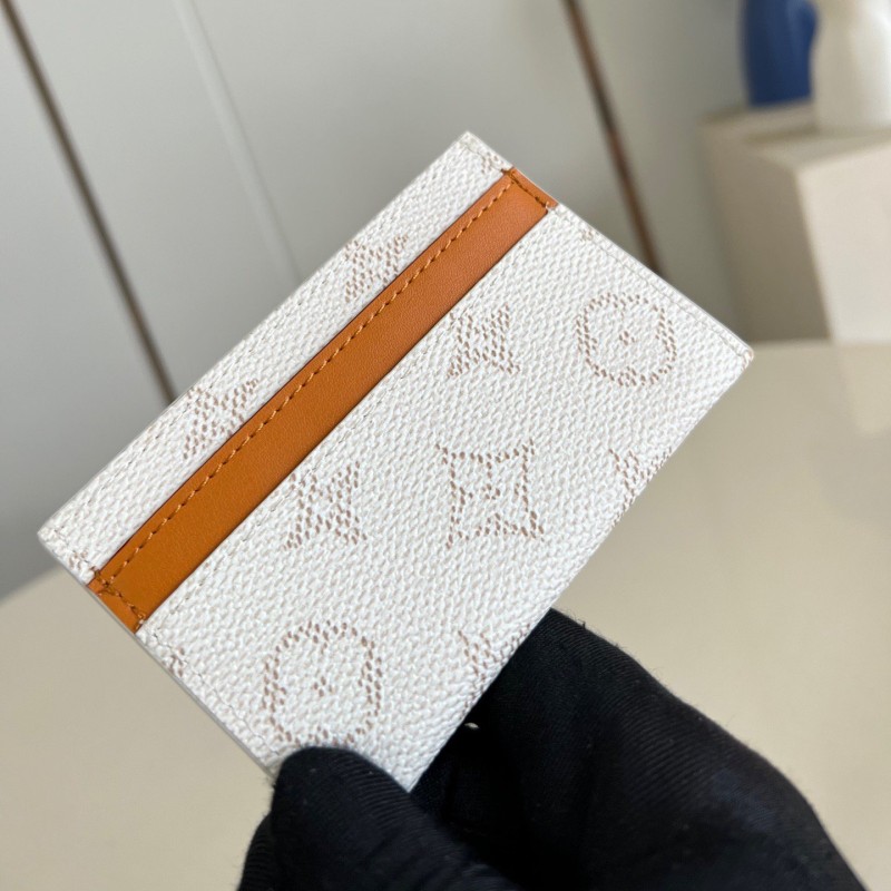 LV Cardholder