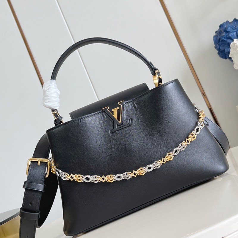 LV Capucines Souple
