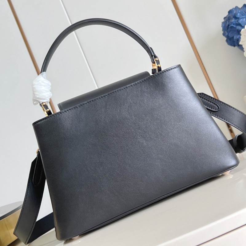LV Capucines Souple