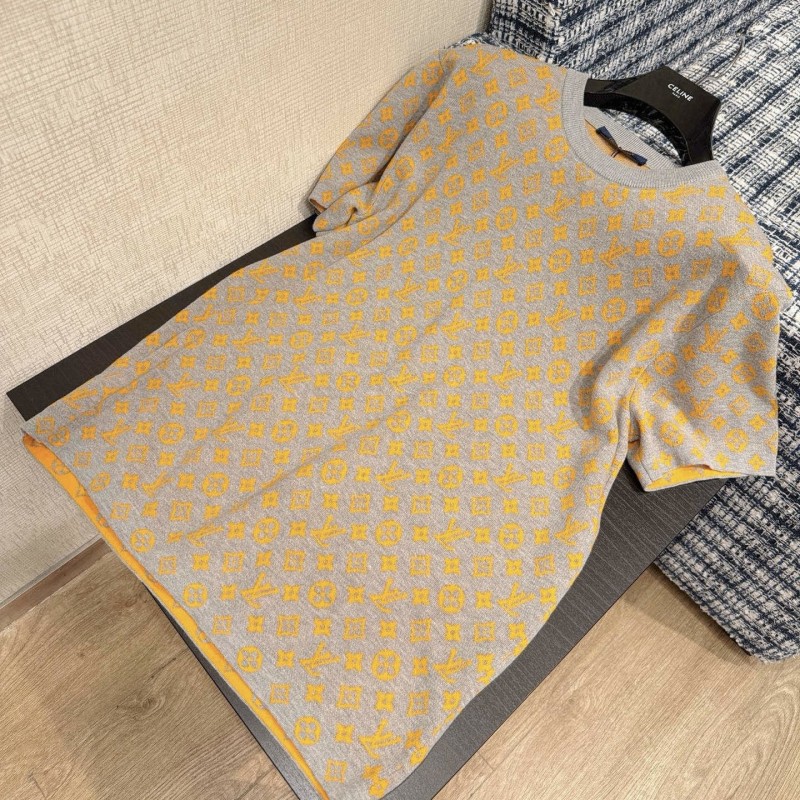LV Tee