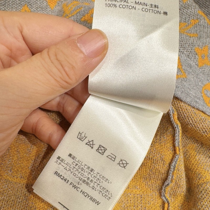LV Tee