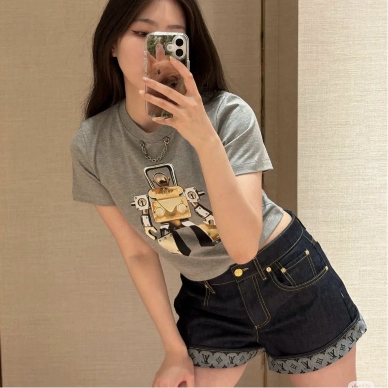 LV Tee