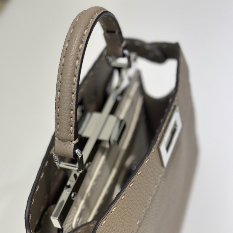 Fendi Handbags 小号