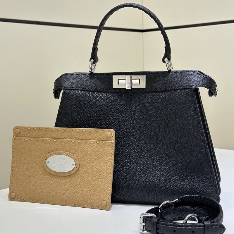 Fendi Handbags 中号