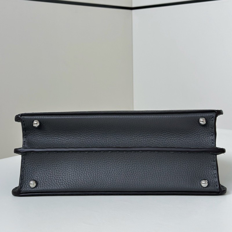 Fendi Handbags 中号