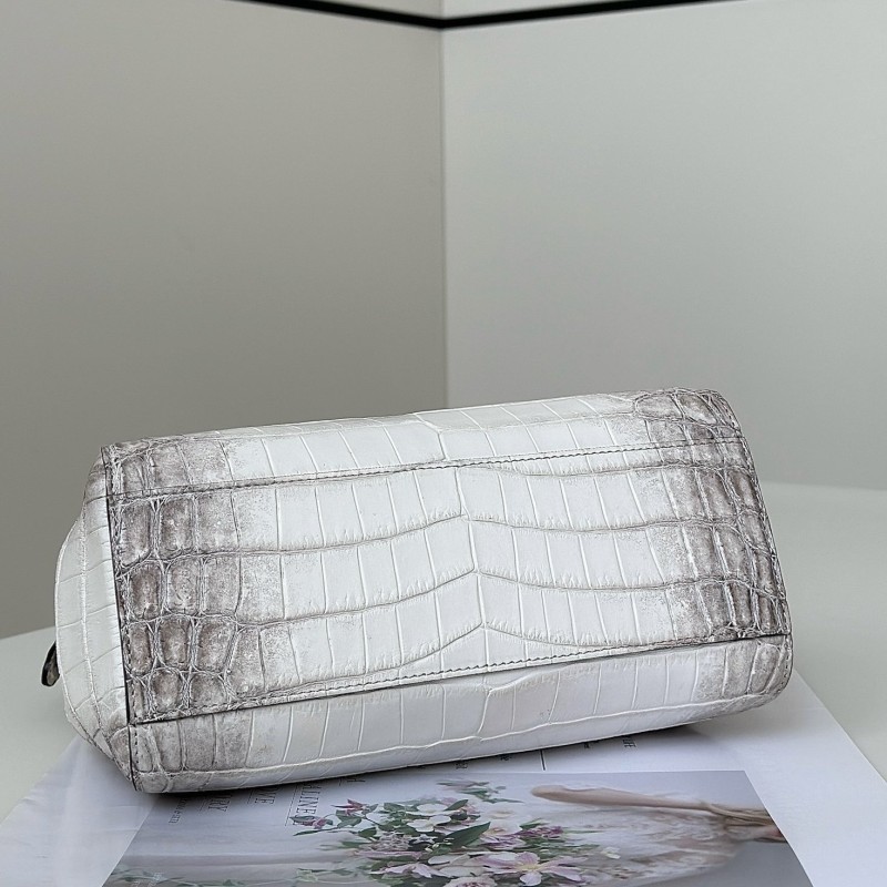 Fendi Handbags 