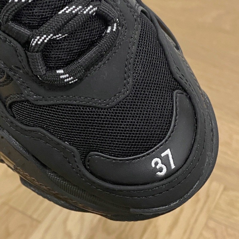 Balenciaga Unisex Shoes