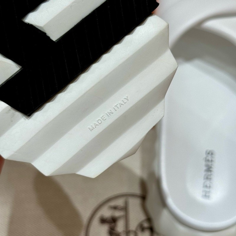 Hermes Sandals