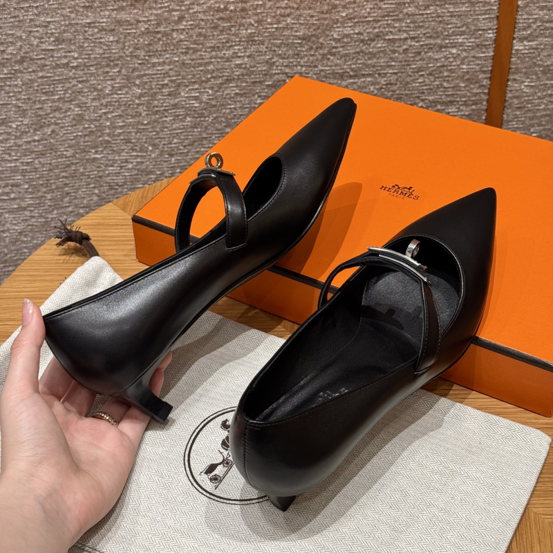 Hermes Sandals