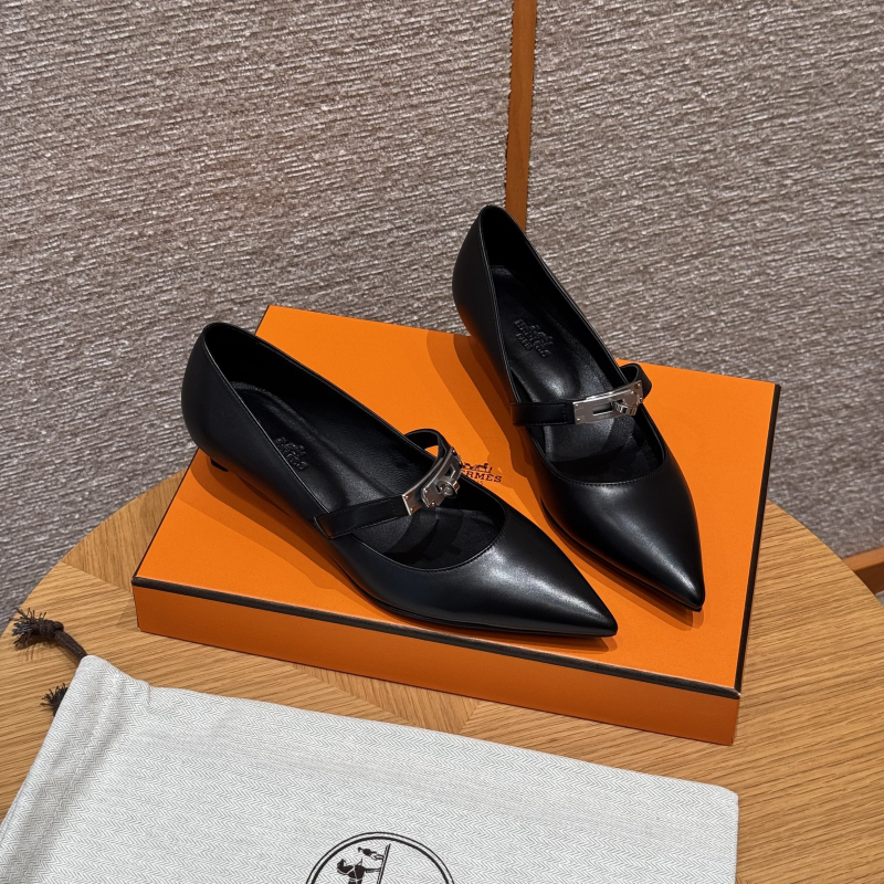 Hermes Sandals