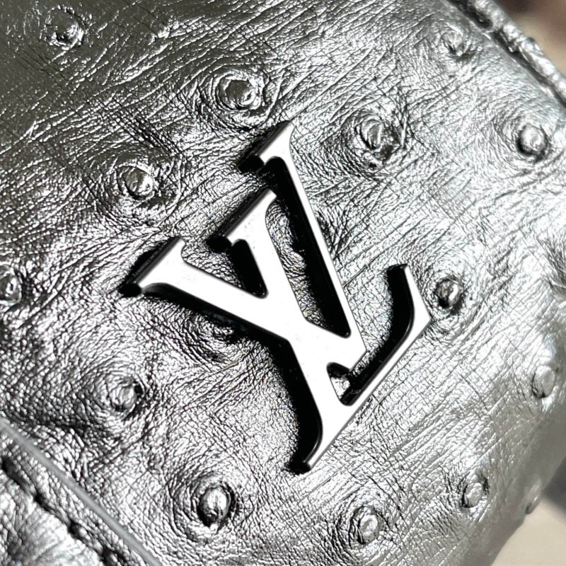 LV Keepall 25