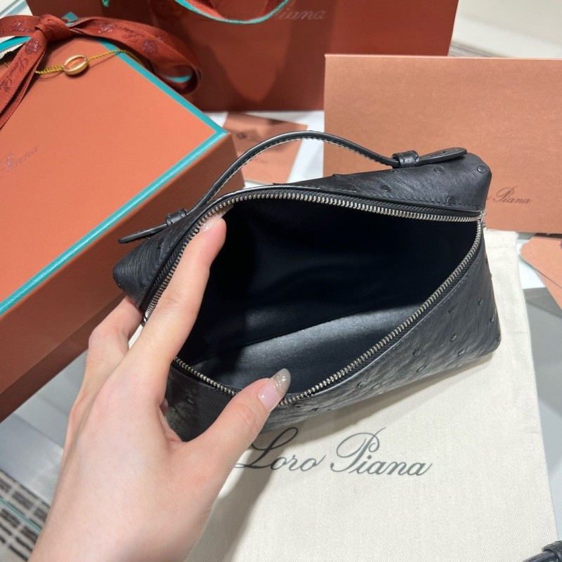 Loro Piana L19