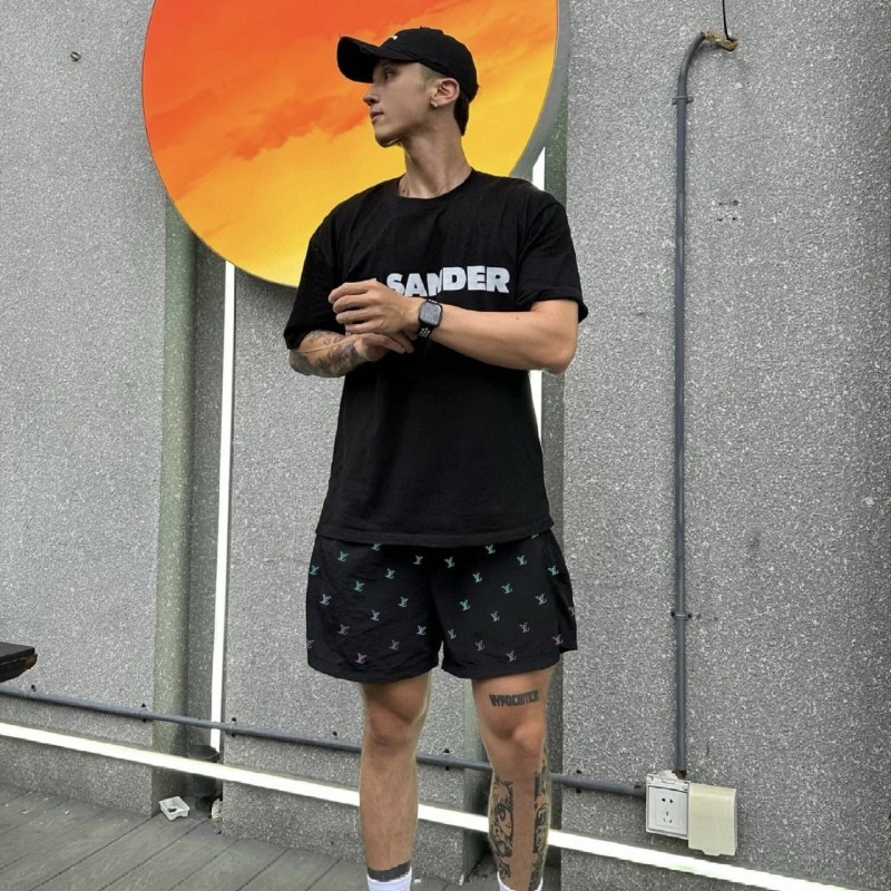 LV Unisex Shorts 