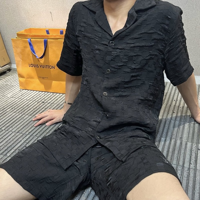 LV Unisex Shorts 