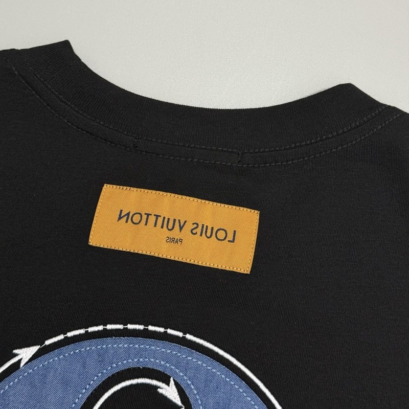 LV Unisex  Tee