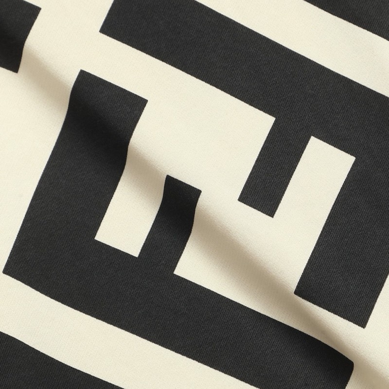 Fendi Unisex Sweater