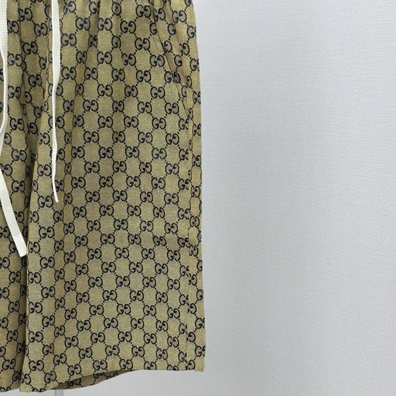 Gucci Shorts 