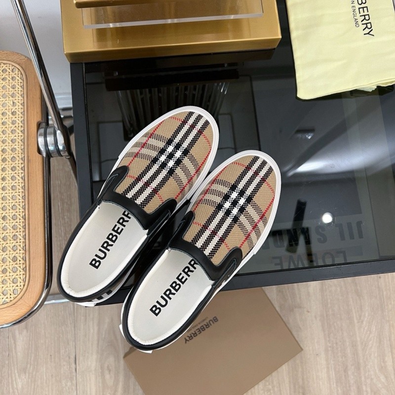 Burberry Unisex Sneaker