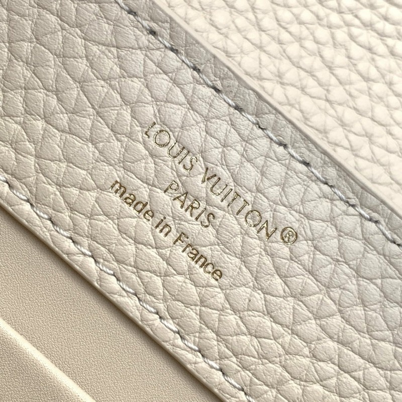 LV Capucines BB
