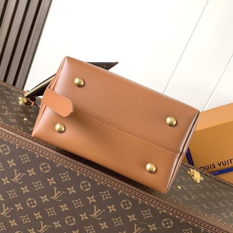 LV Low Key Hobo