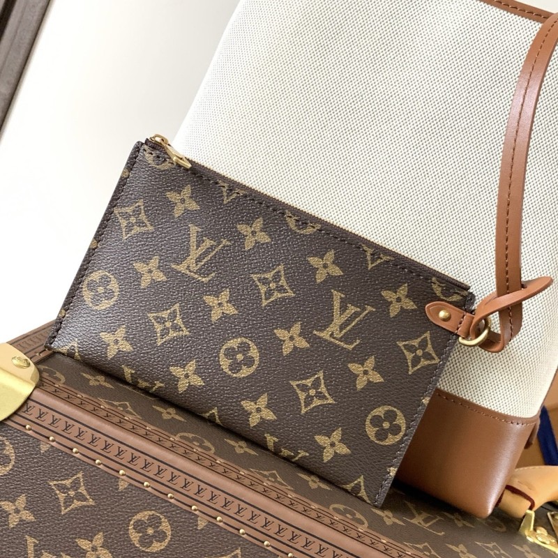 LV Low Key Hobo
