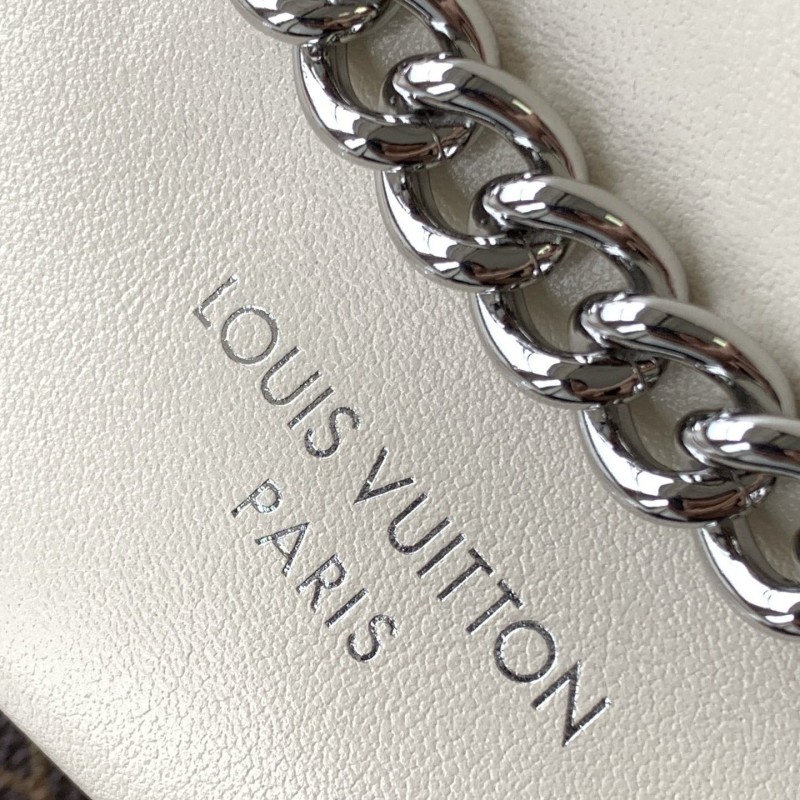 LV CarryAll Cargo