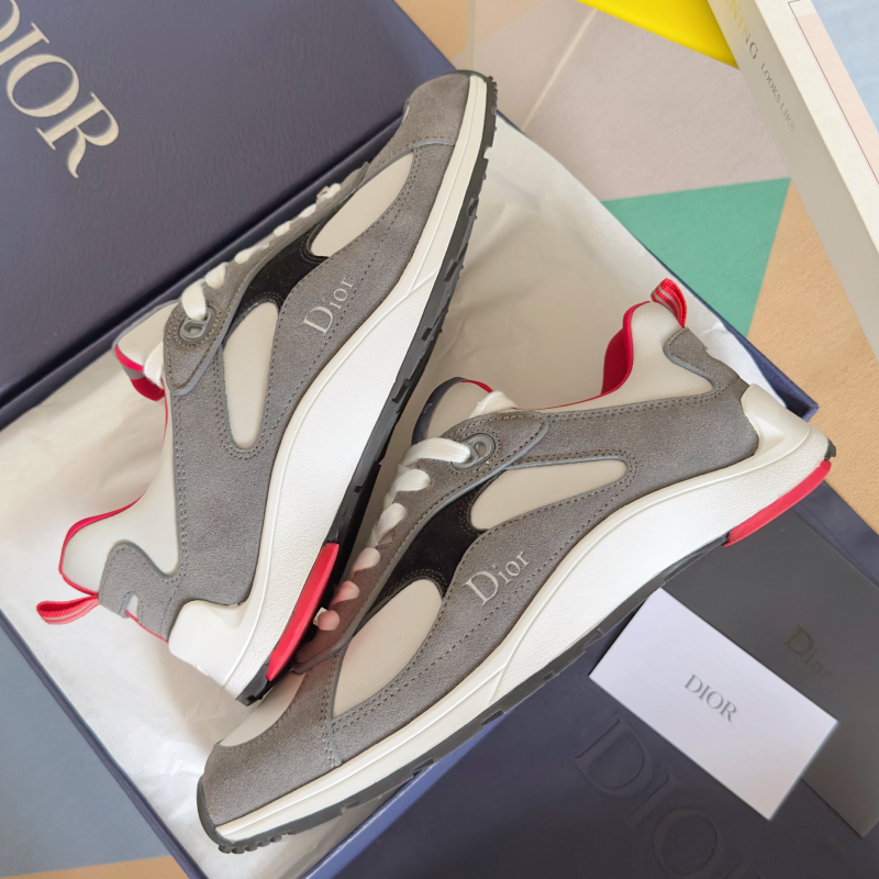 Dior Mile Sneakers 