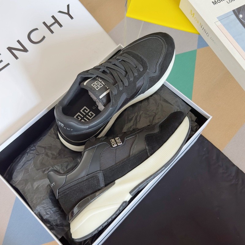 Givenchy Sneakers 