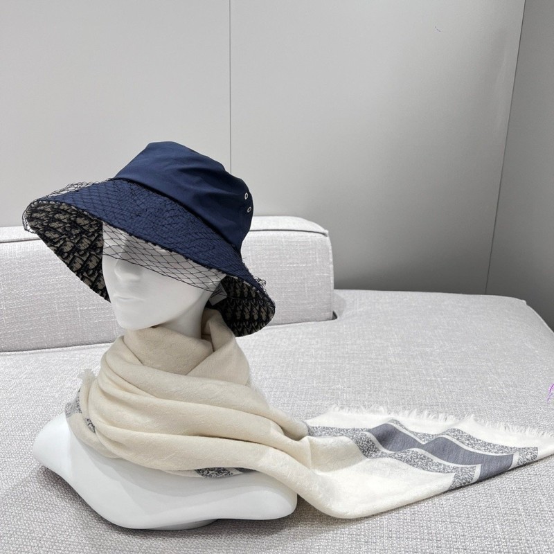 Dior Shawl
