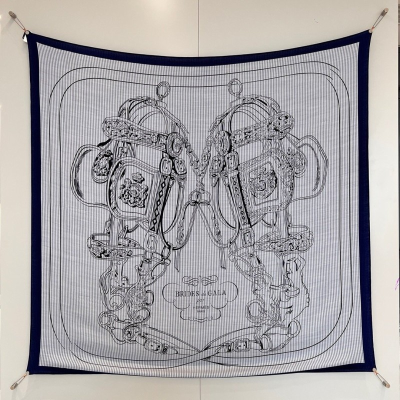 Hermes Shawl