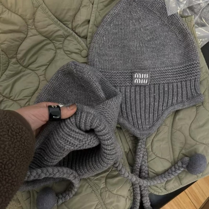 Miumiu Knitted Hat