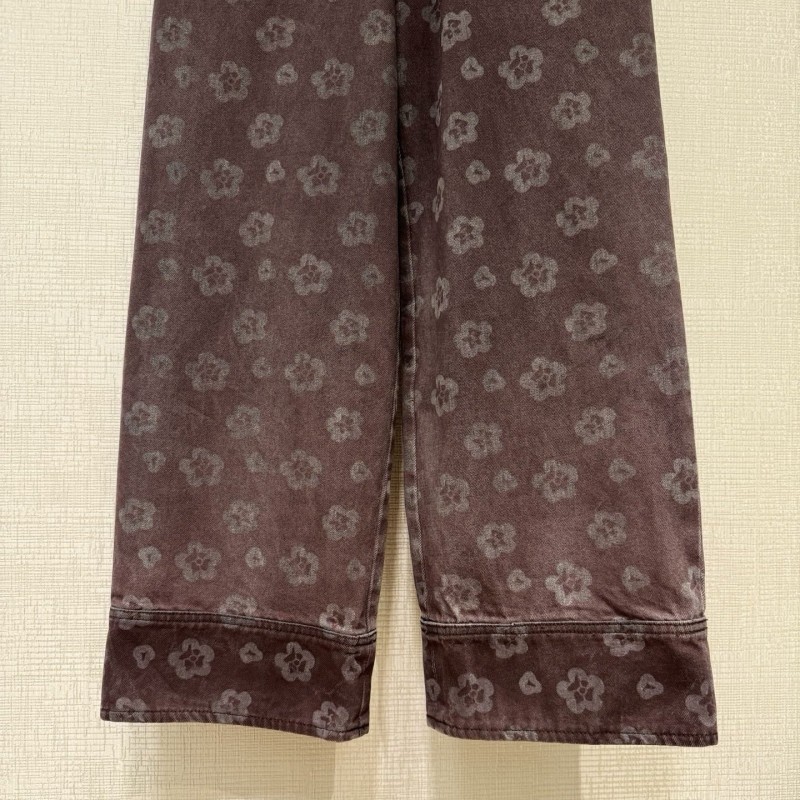 Chanel Jeans