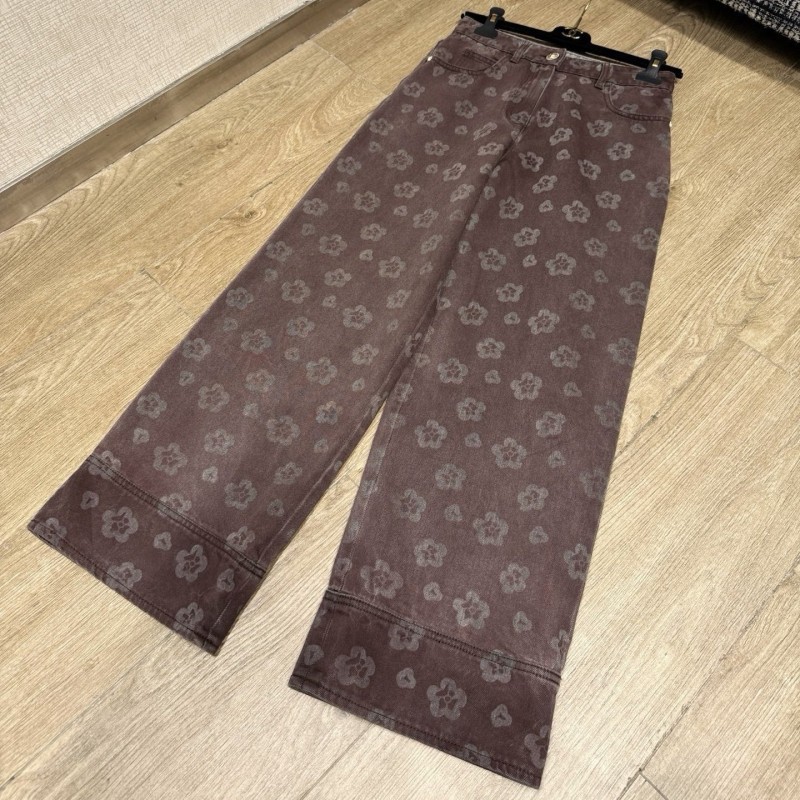 Chanel Jeans