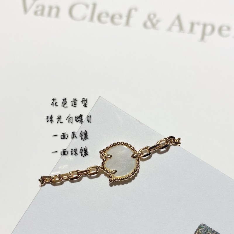 VCA Bracelet 