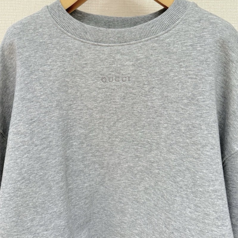 Gucci Sweater & Shorts 