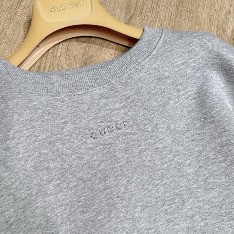 Gucci Sweater & Shorts 