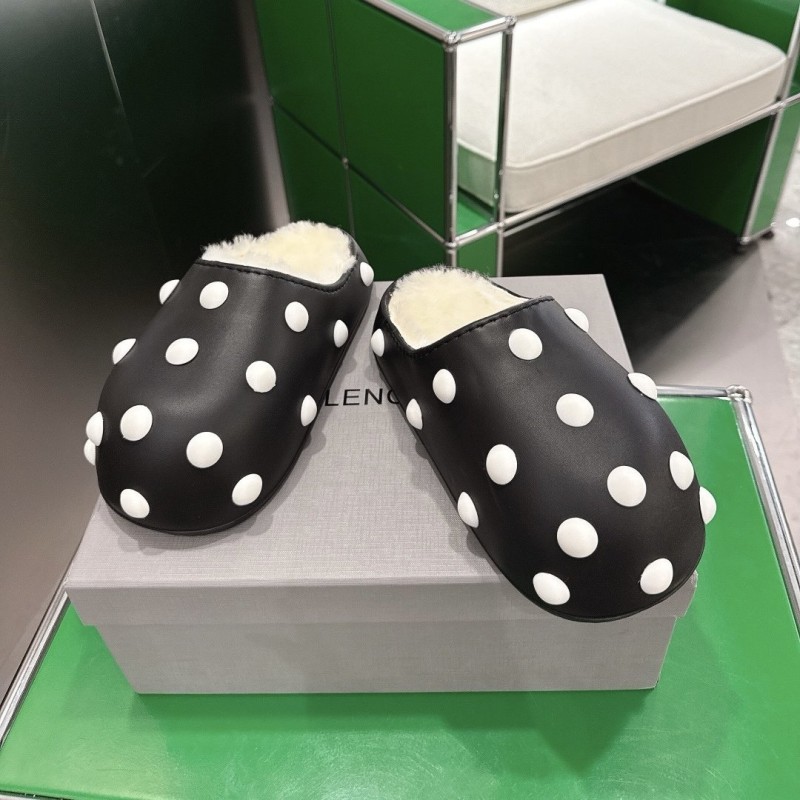 Balenciaga Unisex Slippers 