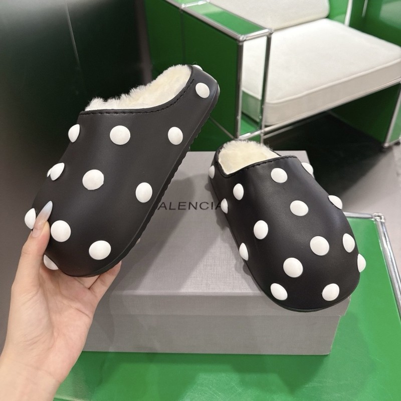 Balenciaga Unisex Slippers 