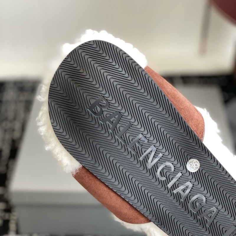 Balenciaga Unisex Slippers 