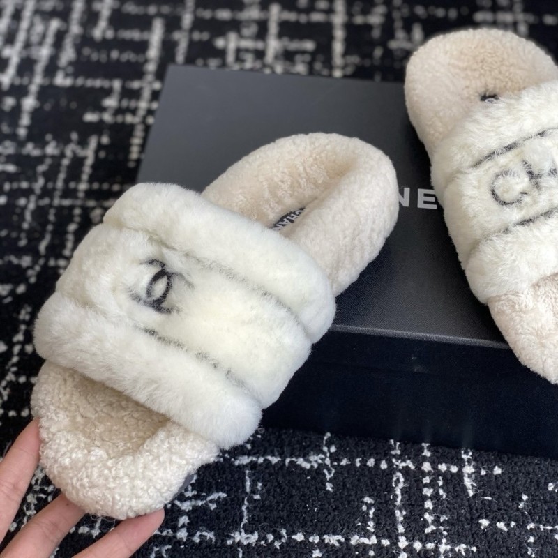 Chanel Slipper