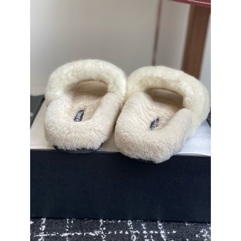 Chanel Slipper