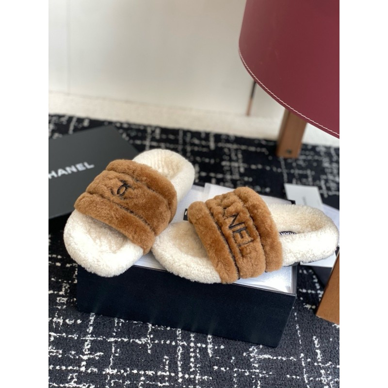 Chanel Slipper
