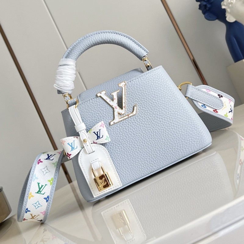 LV Capucines 