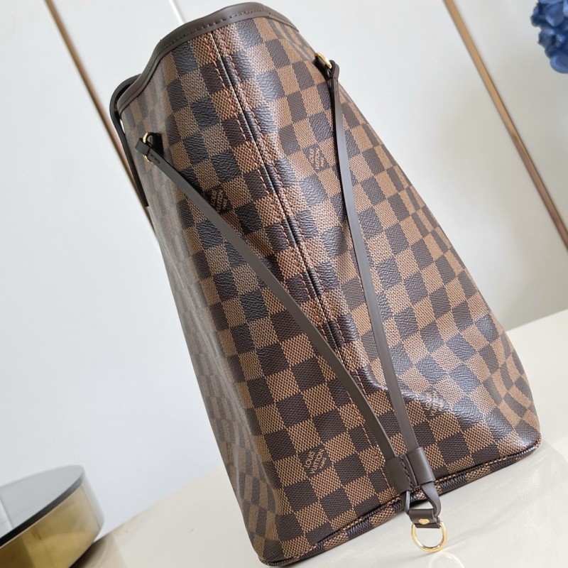 LV Neverfull 