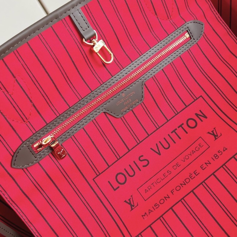 LV Neverfull 