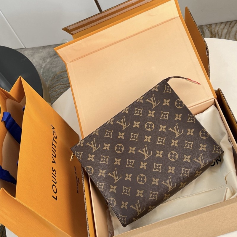 LV Poche Toilette