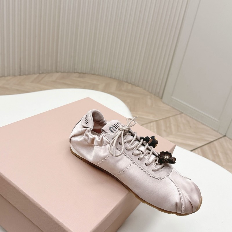 MiuMiu Sneaker
